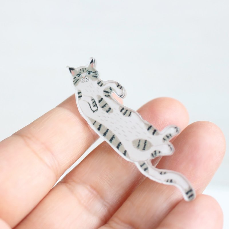 灰色花纹猫胸针 I 猫国民 - 徽章/别针 - 压克力 灰色