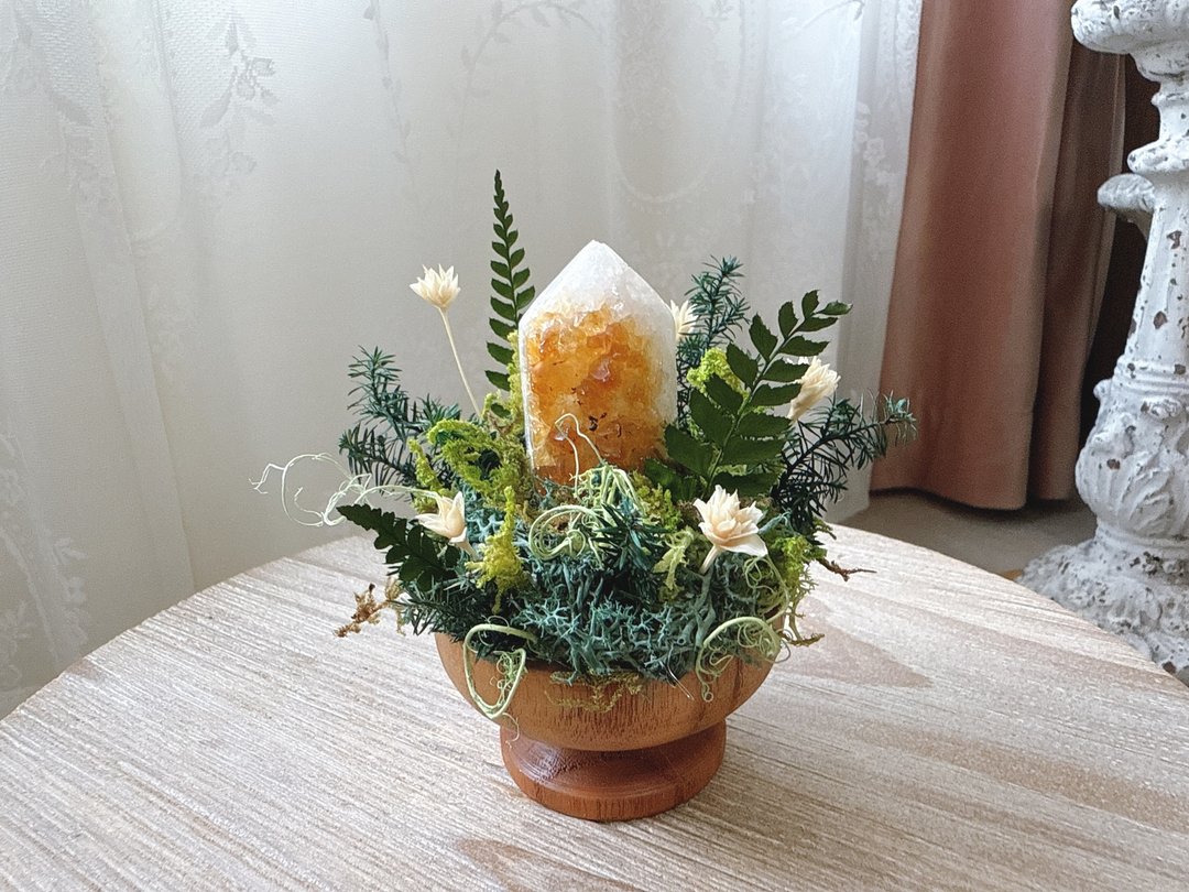 能量 焦糖黄水晶柱。微景观永生叶材 绿植栽 - 植栽/盆栽 - 水晶 黄色