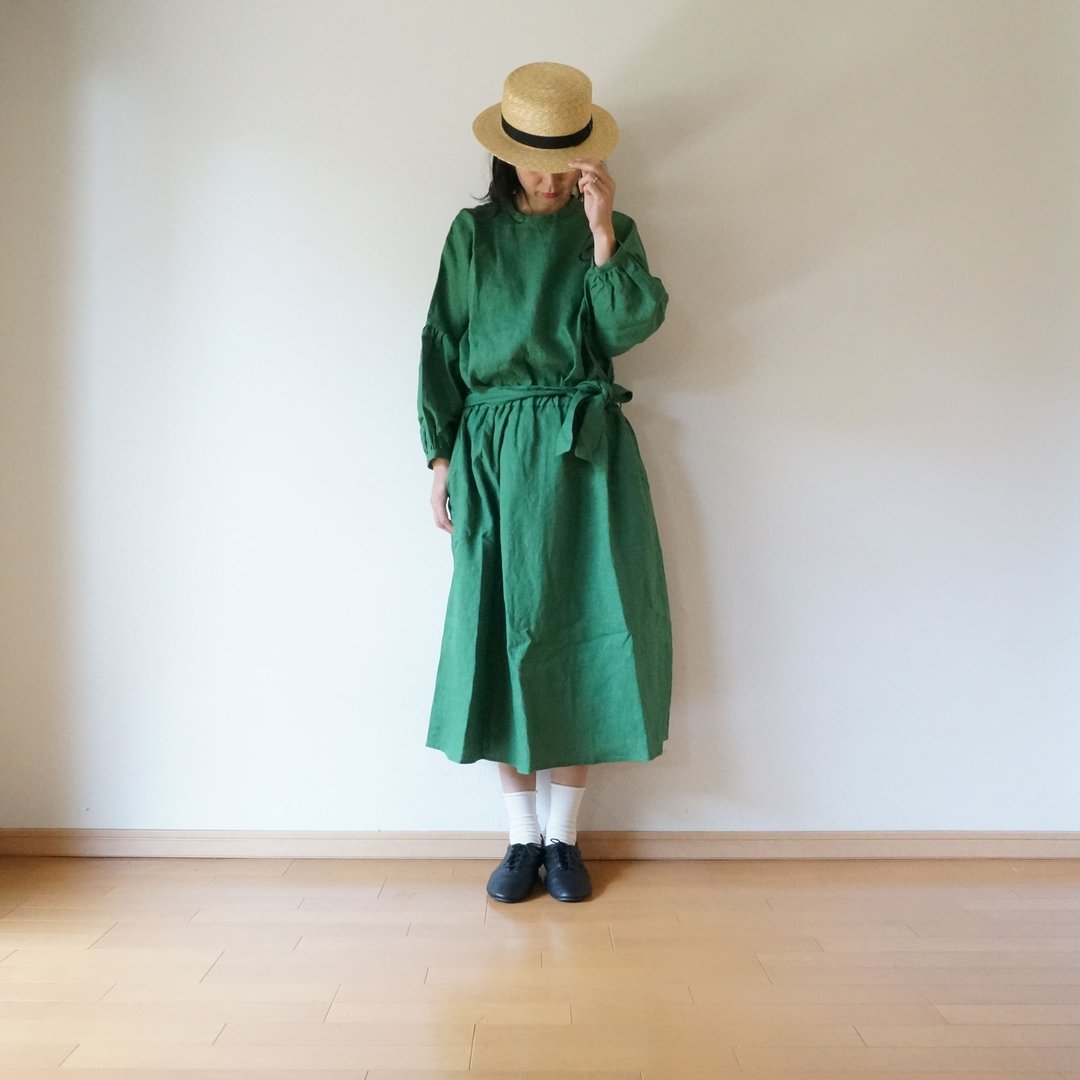 Linen waist gather one piece GREEN - 洋装/连衣裙 - 棉．麻 绿色