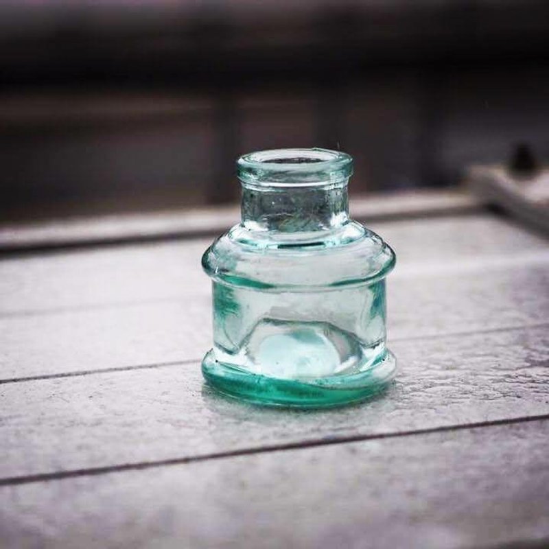 英国百年玻璃墨水瓶 花艺花器 - 植栽/盆栽 - 玻璃 