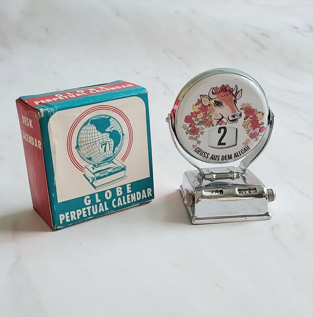 日本制 德文版翻页铁皮日历 老品全新 高8×7×5cm - 摆饰 - 其他金属 