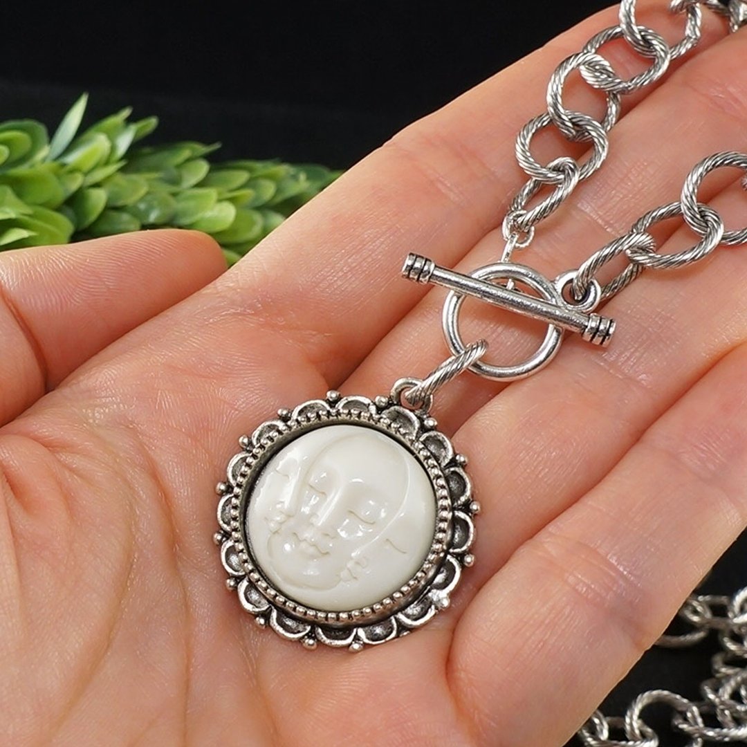 Crescent Moon Face Ivory Cream White Buffalo Bone Celestial Necklace Jewelry - 项链 - 其他材质 白色