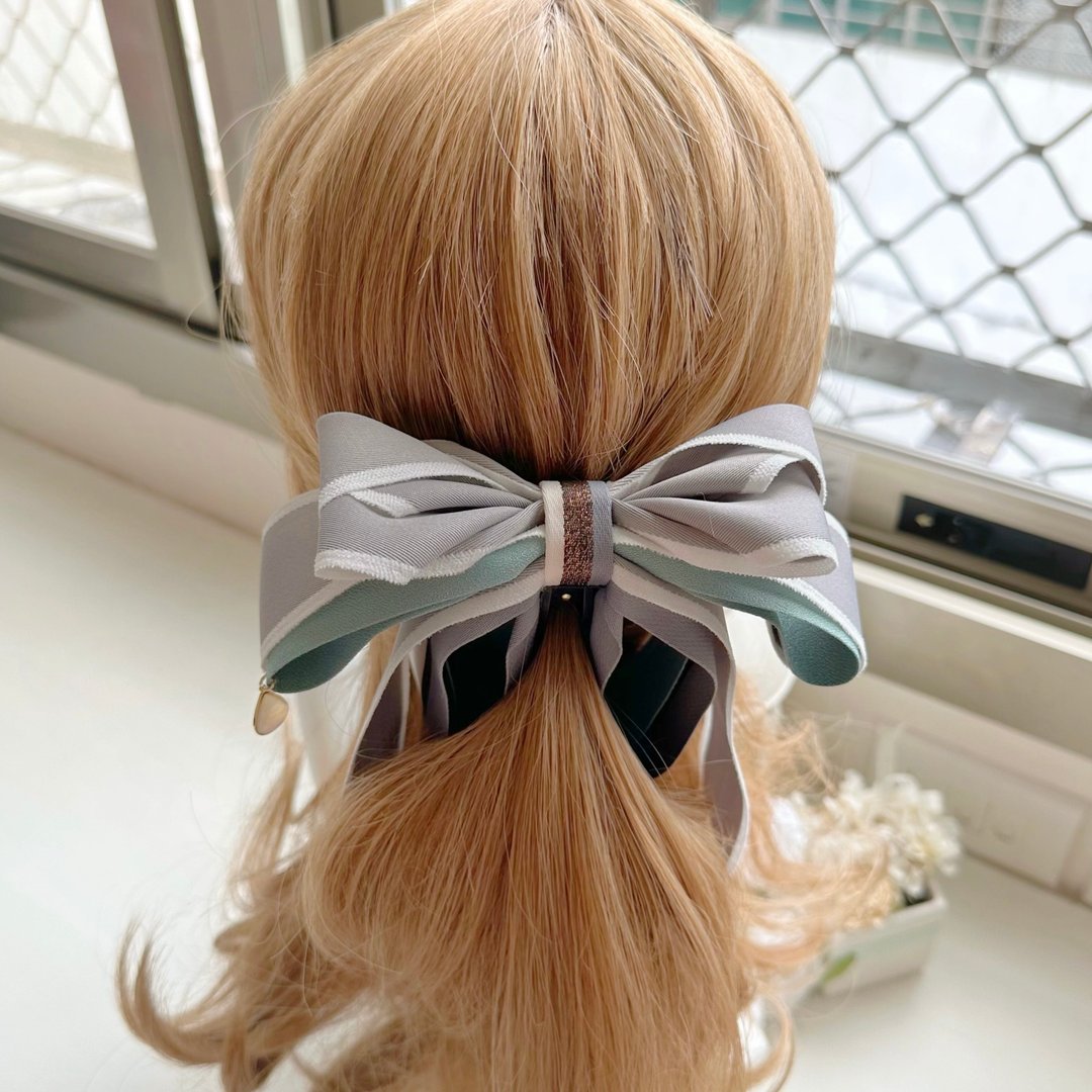 独家白边纯色立体蝴蝶结相交夹香蕉夹仙女夹发夹-浅灰色 - 发饰 - 其他材质 灰色
