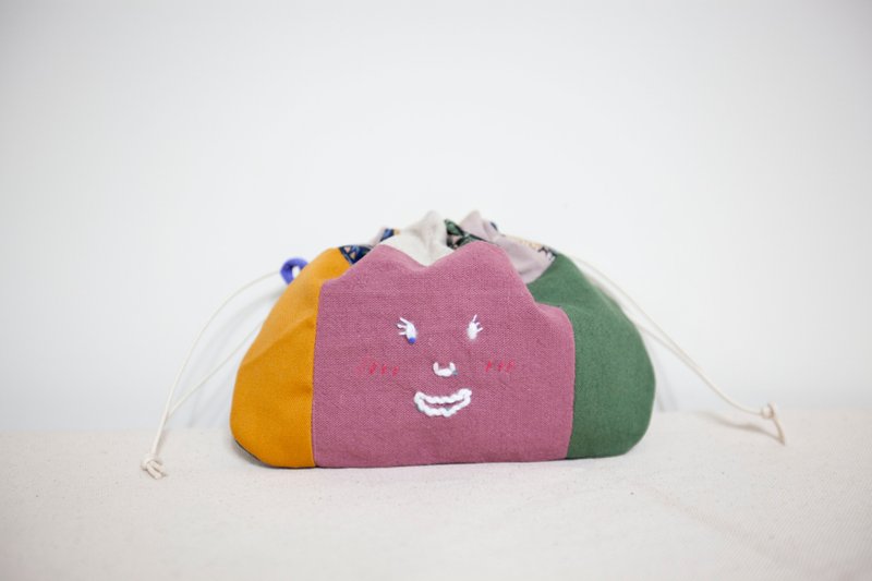 馒头籽表情包!!双面束口装饱饱!!独一无二!! - 相机包/相机袋 - 绣线 