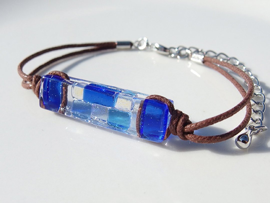 Aurora Glass (Aurora [Cobalt]) Bracelet / Anklet [Length, metal free choice] [Made to order] - 手链/手环 - 玻璃 蓝色