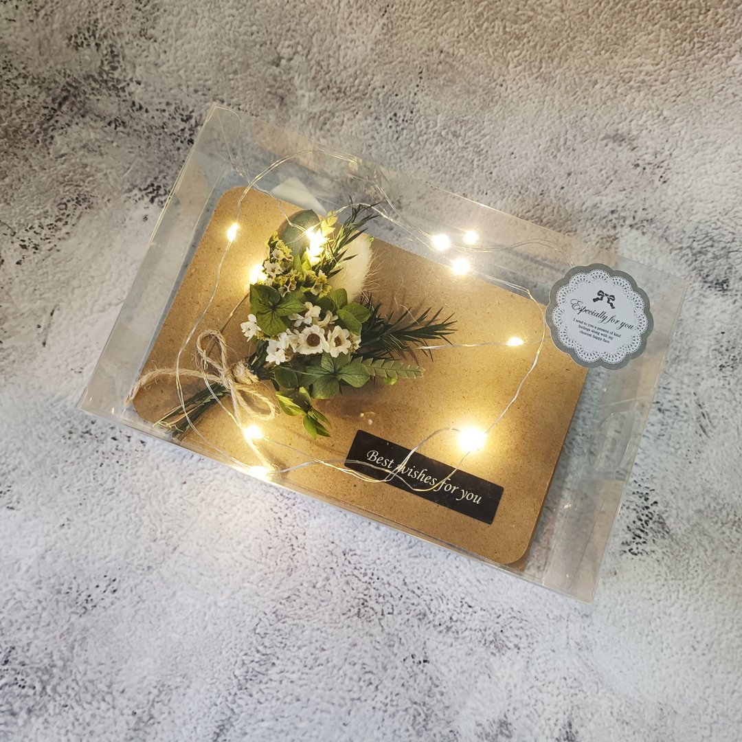 【花语】盒装  手工卡片/木片材质/定制/永生花/干燥花 - 干燥花/捧花 - 植物．花 卡其色
