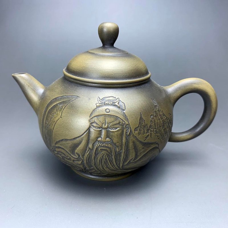 台湾【段泥窑变】雕刻关公(刀偃青龙闯五关)窑变壶 - 茶具/茶杯 - 陶 