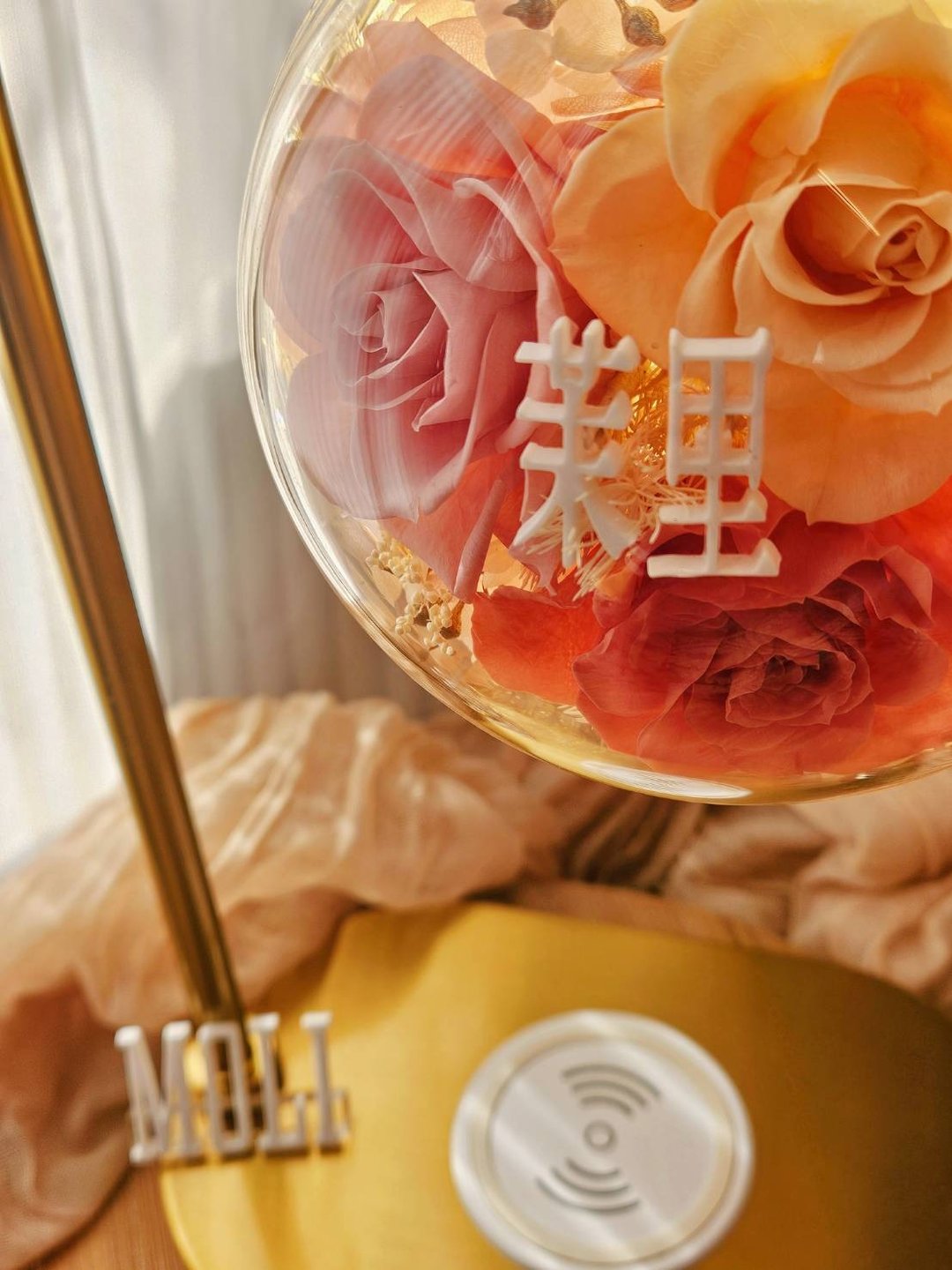 永生花 月亮夜灯+手机无线充 定制化订制 三段式色温调控 创意礼 - 花瓶/陶器 - 植物．花 