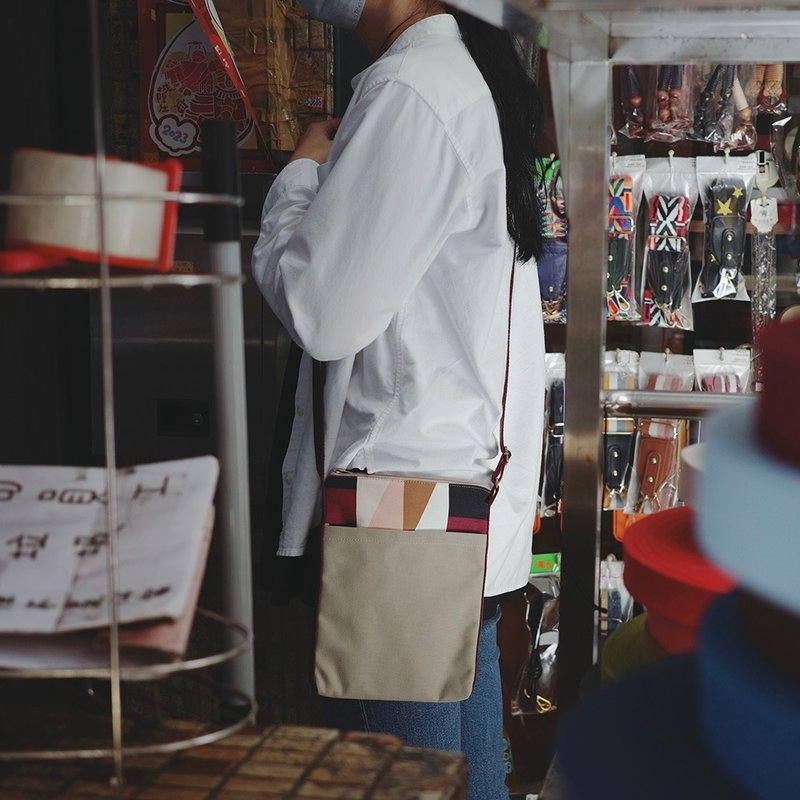 遛达包 | 轻量 防水 斜背 可调整背带 - 侧背包/斜挎包 - 其他材质 