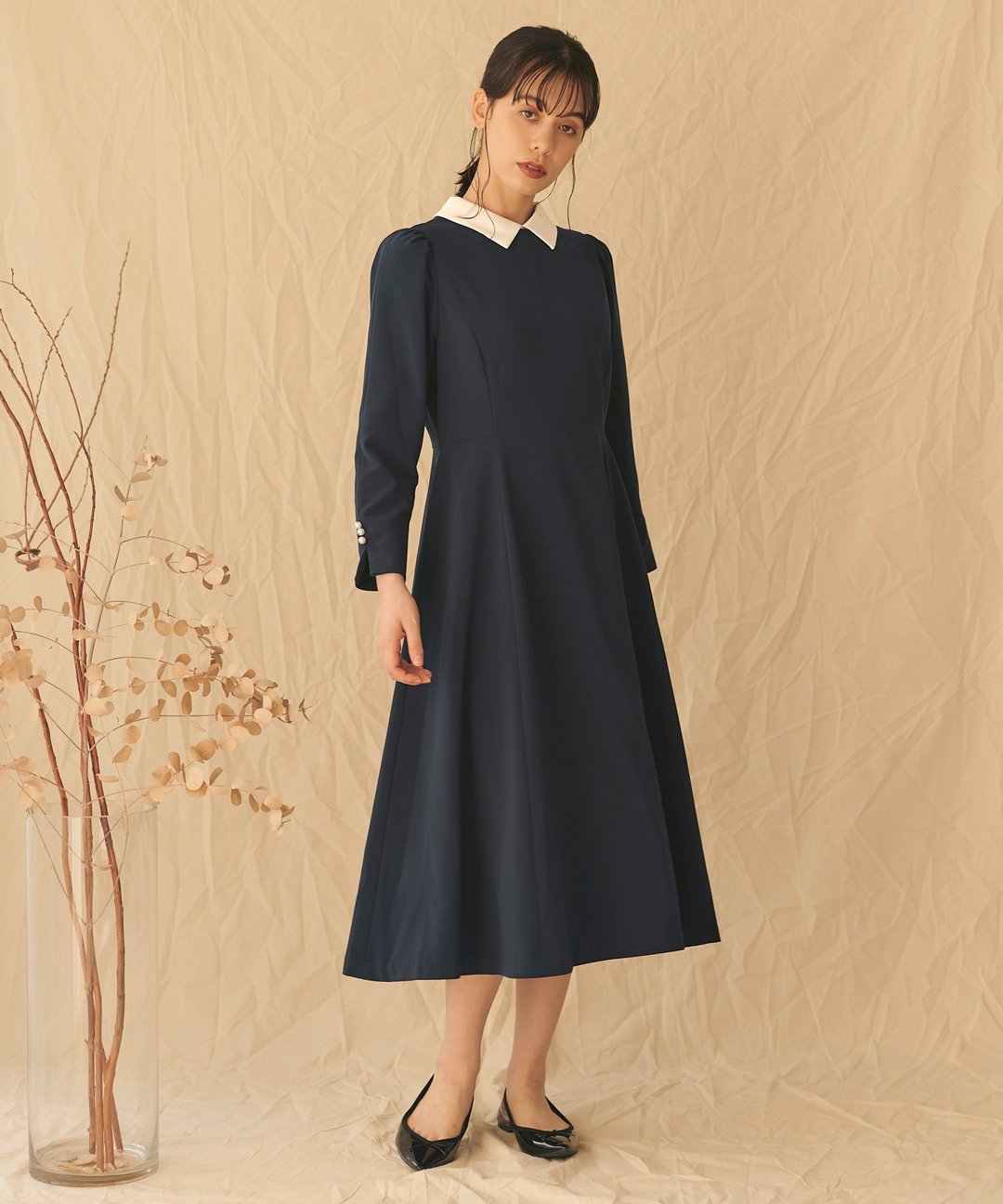 Beautiful silhouette collared dress lieulien - 洋装/连衣裙 - 棉 黑色