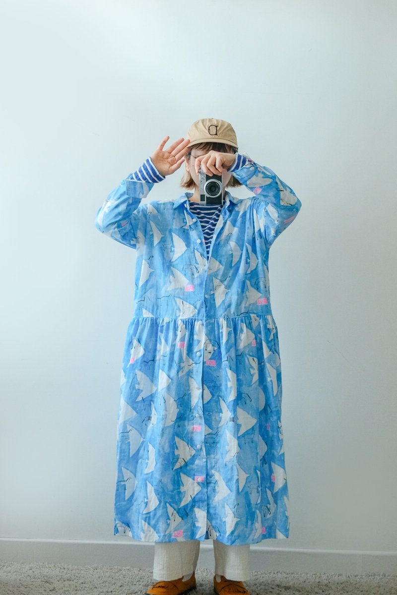 青空飞鸟长洋装衬衫 - 洋装/连衣裙 - 棉．麻 蓝色