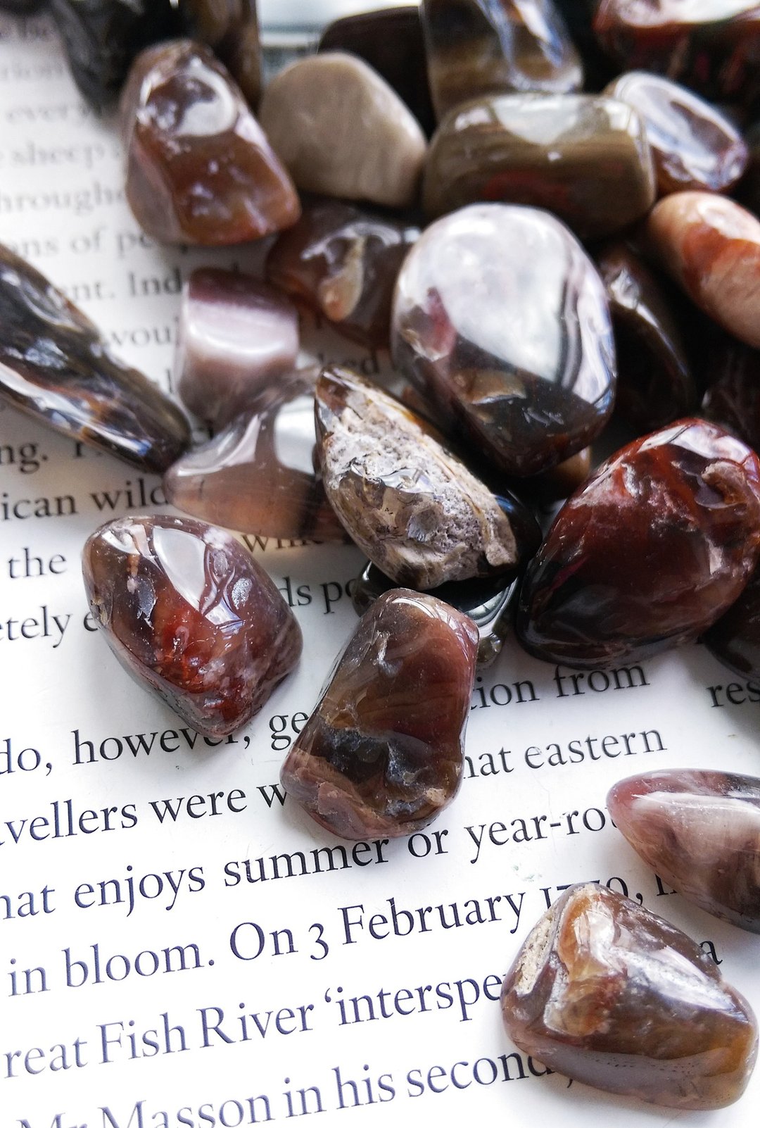 Agate 天然玛瑙碎石 净化专用小碎石 粗碎石 一份 100g 售70元 - 摆饰 - 其他材质 