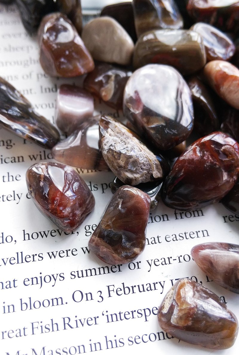 Agate 天然玛瑙碎石 净化专用小碎石 粗碎石 一份 100g 售70元 - 摆饰 - 其他材质 