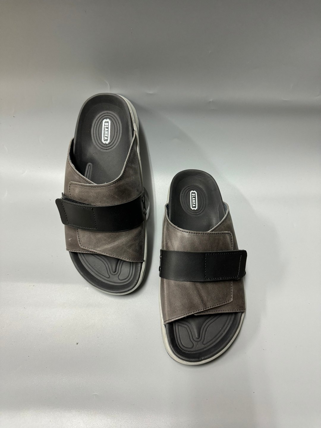 6001 一片式加厚泡绵 男真皮 运动 拖鞋 台湾制造 手工鞋 - 男女凉鞋 - 真皮 蓝色