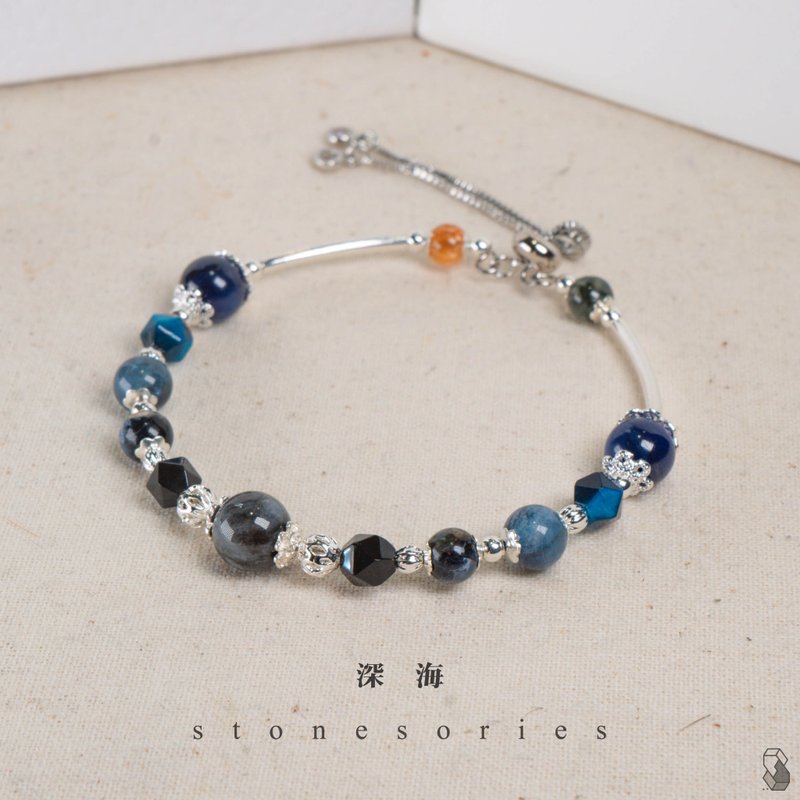 深海 l 海蓝宝、黑曜石、彼得石、蓝晶石、金草莓、绿发碧设计 - 手链/手环 - 水晶 
