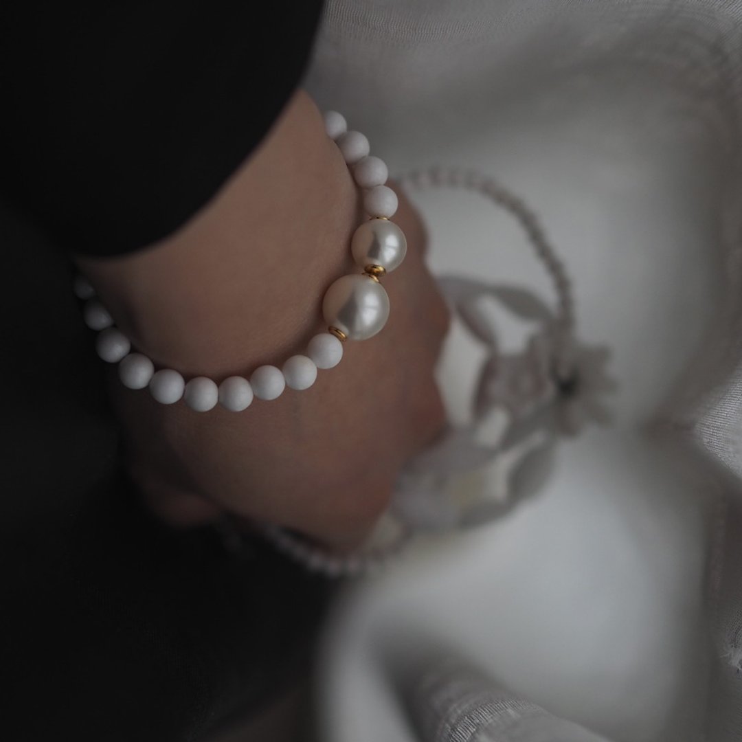 The Full Jade Bracelet -B095 -Jade, Swarovski, crystal pearl - 手链/手环 - 水晶 白色