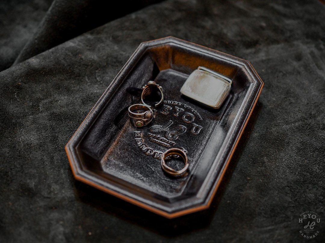 Leather Tray 皮革置物盘 茶芯黑色 - 收纳用品 - 真皮 多色