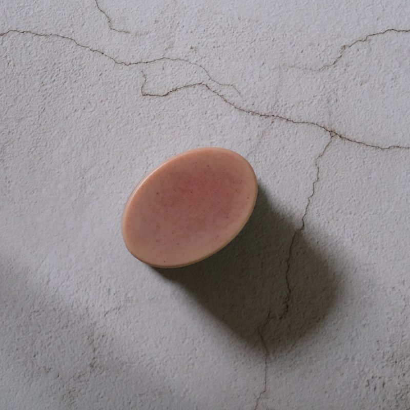 【沐澧mooni】台湾制造手工卸妆饼-玫瑰橄榄-固态卸妆 - 脸部清洁/卸妆用品 - 浓缩/萃取物 粉红色