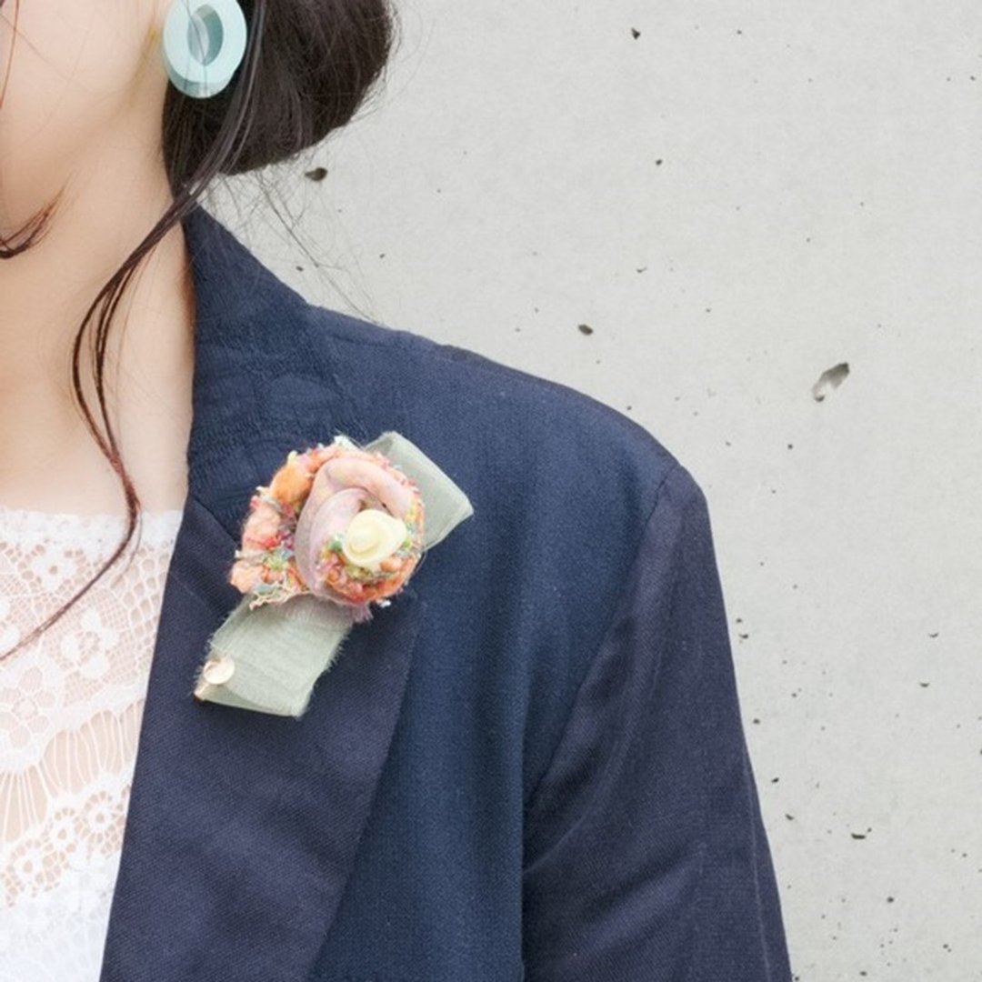 Couture Corsage | Tweed Modern Rose | jaune - 胸花/手腕花 - 聚酯纤维 绿色