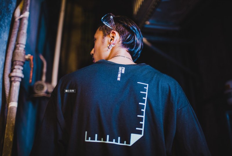 .67ARROW TALK-XIC_LONG SLEEVE T _长袖 薄长T 长踢 黑色 - 男装上衣/T 恤 - 棉．麻 黑色