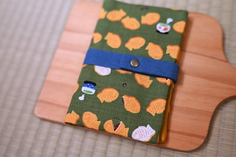 【鲷鱼烧】护照夹/存折套/护照套/旅行/出国 - 护照夹/护照套 - 棉．麻 绿色