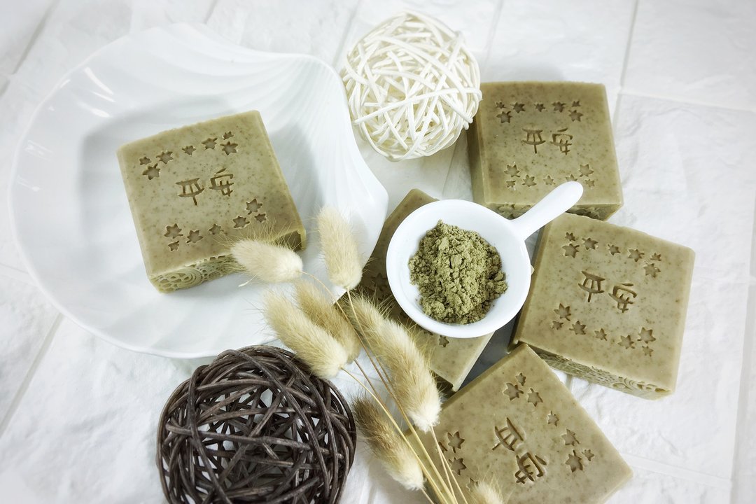 除秽芙蓉艾草四季平安皂 - 沐浴用品 - 植物．花 卡其色