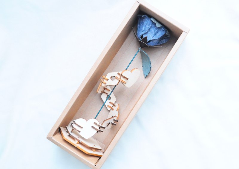 皮革玫瑰花—擦蜡蓝  皮革材料包 皮革花 情人节礼物 意大利 植鞣 - 皮件 - 真皮 蓝色