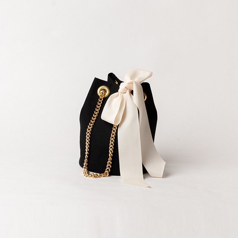 GOLD CHAIN  POCHETTE  --   BLACK - 侧背包/斜挎包 - 棉．麻 黑色