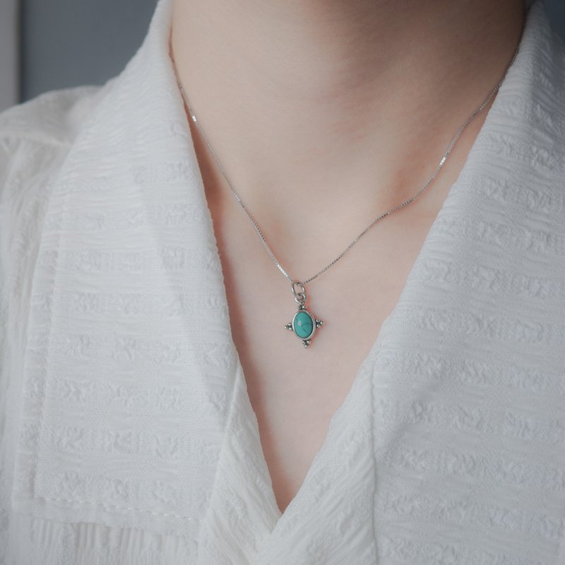 925纯银复古典雅月光石/绿松石项链 情人节礼盒 天然宝石 - 项链 - 水晶 多色