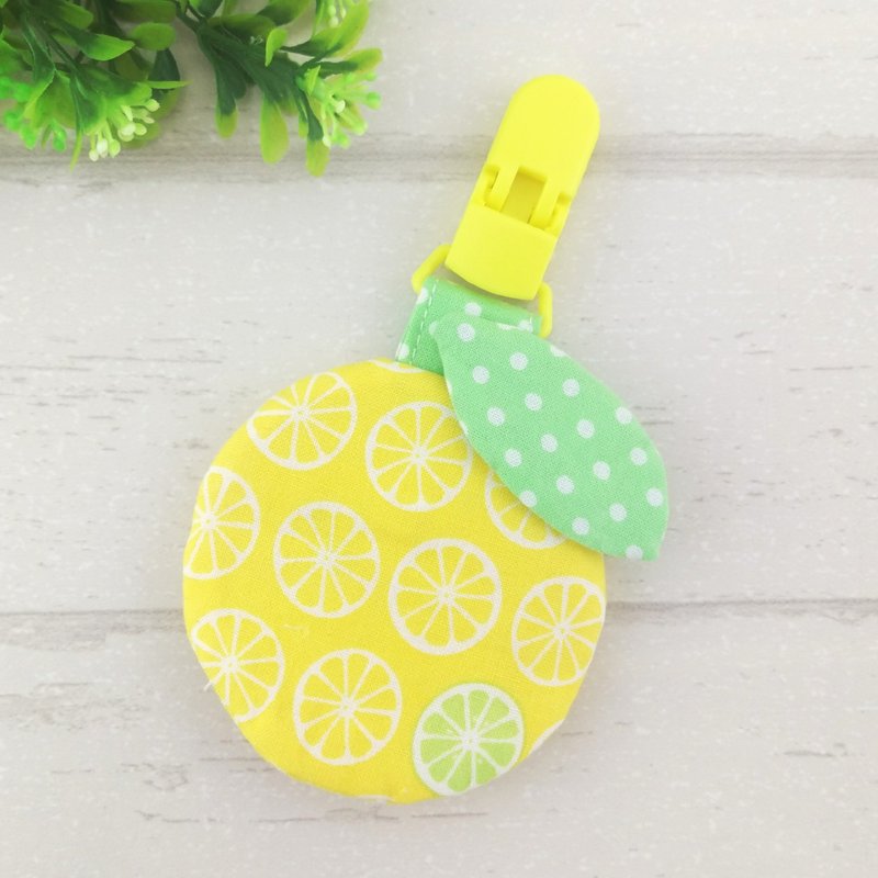 好事成双。柳橙造型平安符袋 / 福袋 / 钥匙圈 (可加价40绣名字) - 围嘴/口水巾 - 棉．麻 黄色