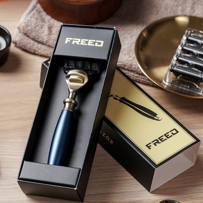 【FREED】古铜系列 - 五刀式刮胡刀 - 帝王蓝 定制化刻字 520 礼物 - 男性清洁护肤品 - 其他金属 蓝色