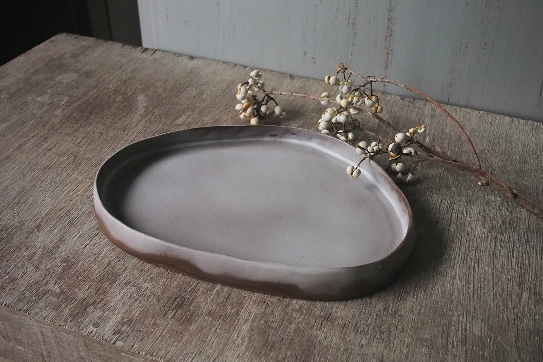 平盘 - 灰褐 24cm / 餐桌器皿 / 陶瓷 - 盘子/餐盘/盘架 - 陶 咖啡色