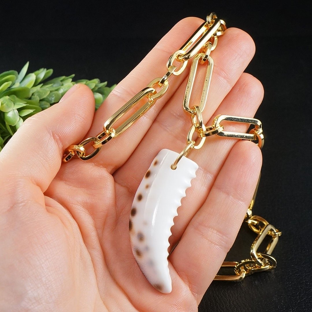 Cream White Beige Ivory Shell Tooth Fang Tusk Large Gold Chain Necklace Jewelry - 项链 - 贝壳 白色