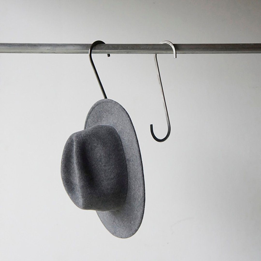 S-HOOK Steel 复古金属S挂勾 / 工业银 2入 - 衣架/挂勾 - 其他金属 银色