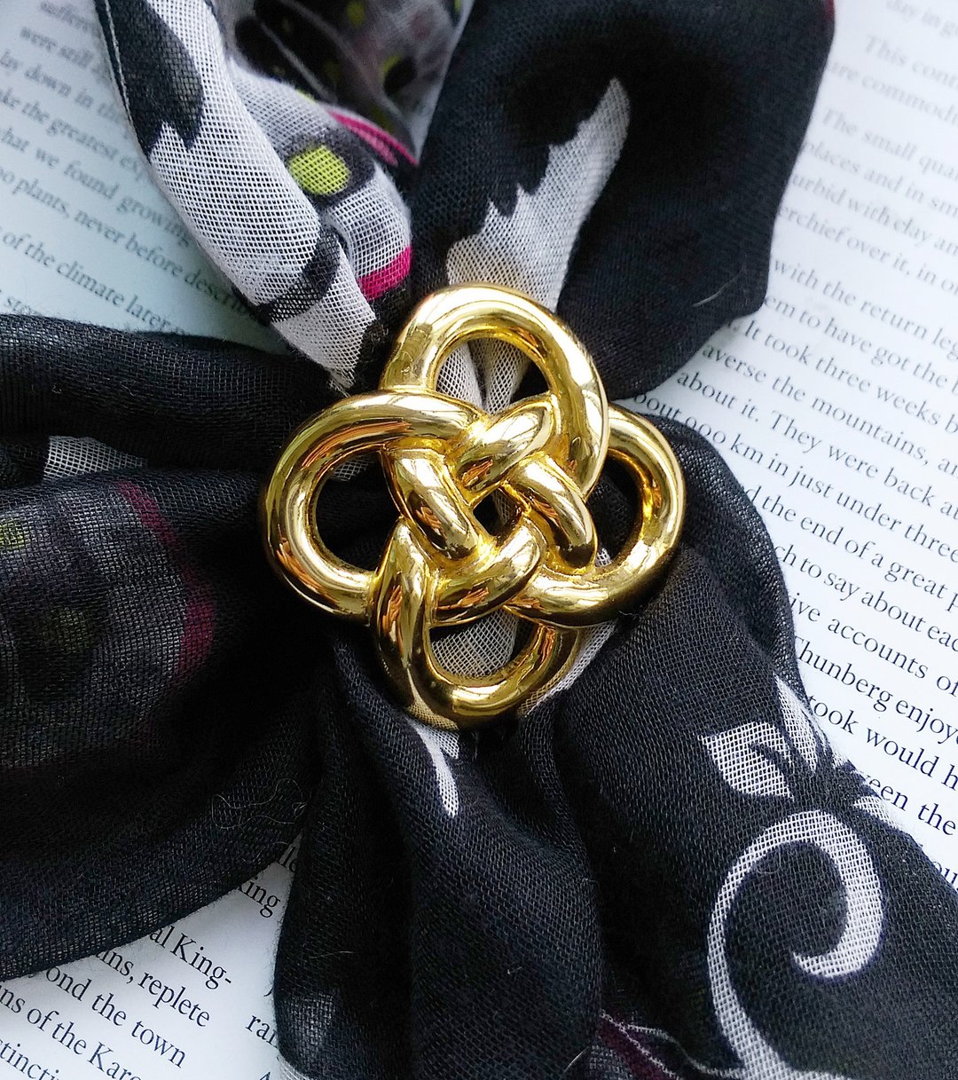 【西洋古董饰品】 厚实 金属镀金 绳结 围巾夹 丝巾扣 - 其他 - 其他金属 金色