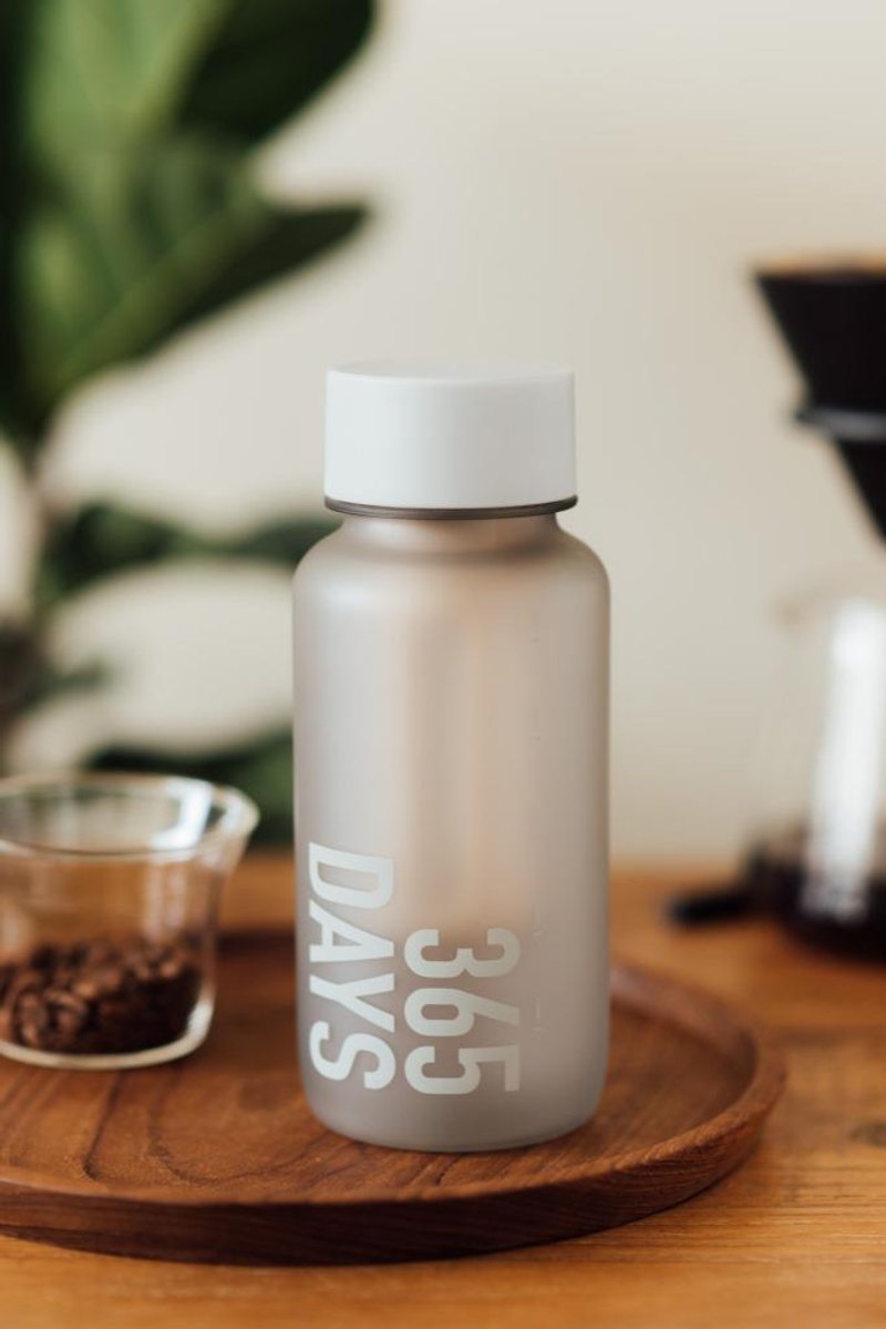 和风 防漏咖啡杯 热冷泡茶水瓶 原创- 雾面浅灰365DAYS 550ml - 茶具/茶杯 - 塑料 银色