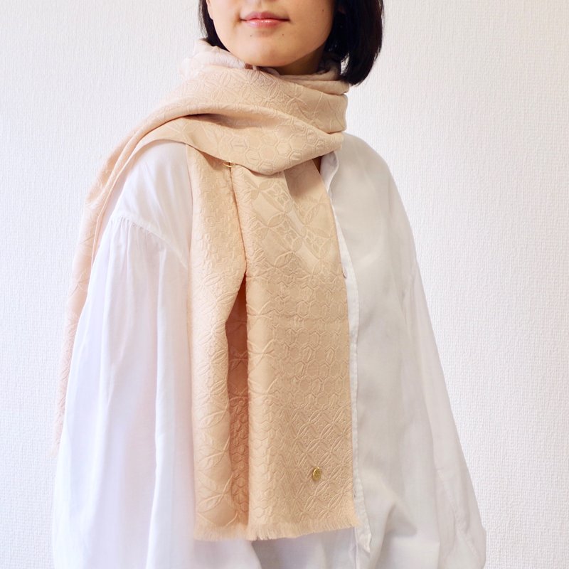 filtango stole auspicious pattern KISSHO BEIGE - 丝巾 - 丝．绢 咖啡色