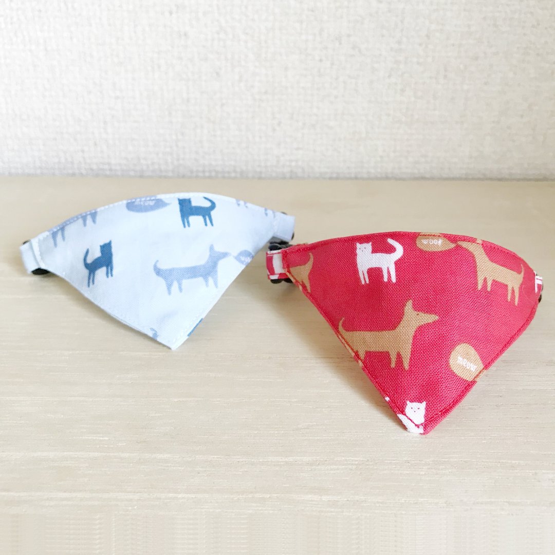 Cat and Dog Pattern Cat Bandana Collar Safety Buckle Safety Collar - 项圈/牵绳 - 棉 红色