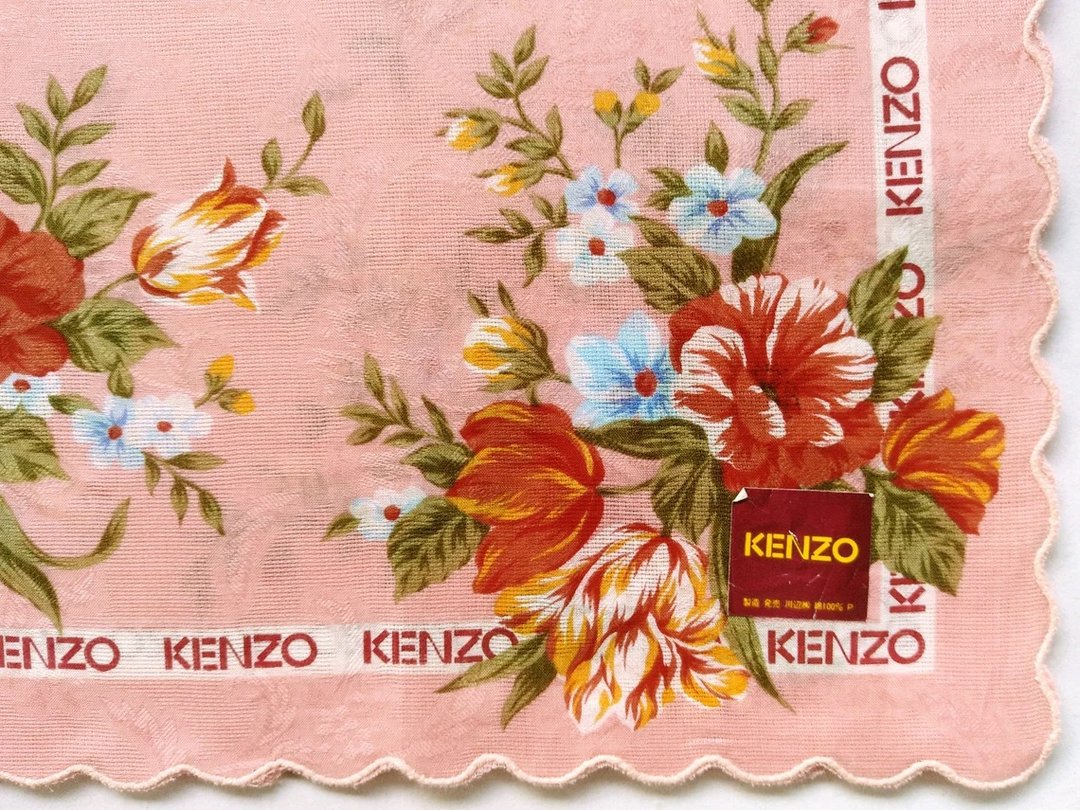 Kenzo Vintage Handkerchief Floral Women Handkerchief 18.5 x 18.5 inches - 手帕/方巾 - 棉 粉红色