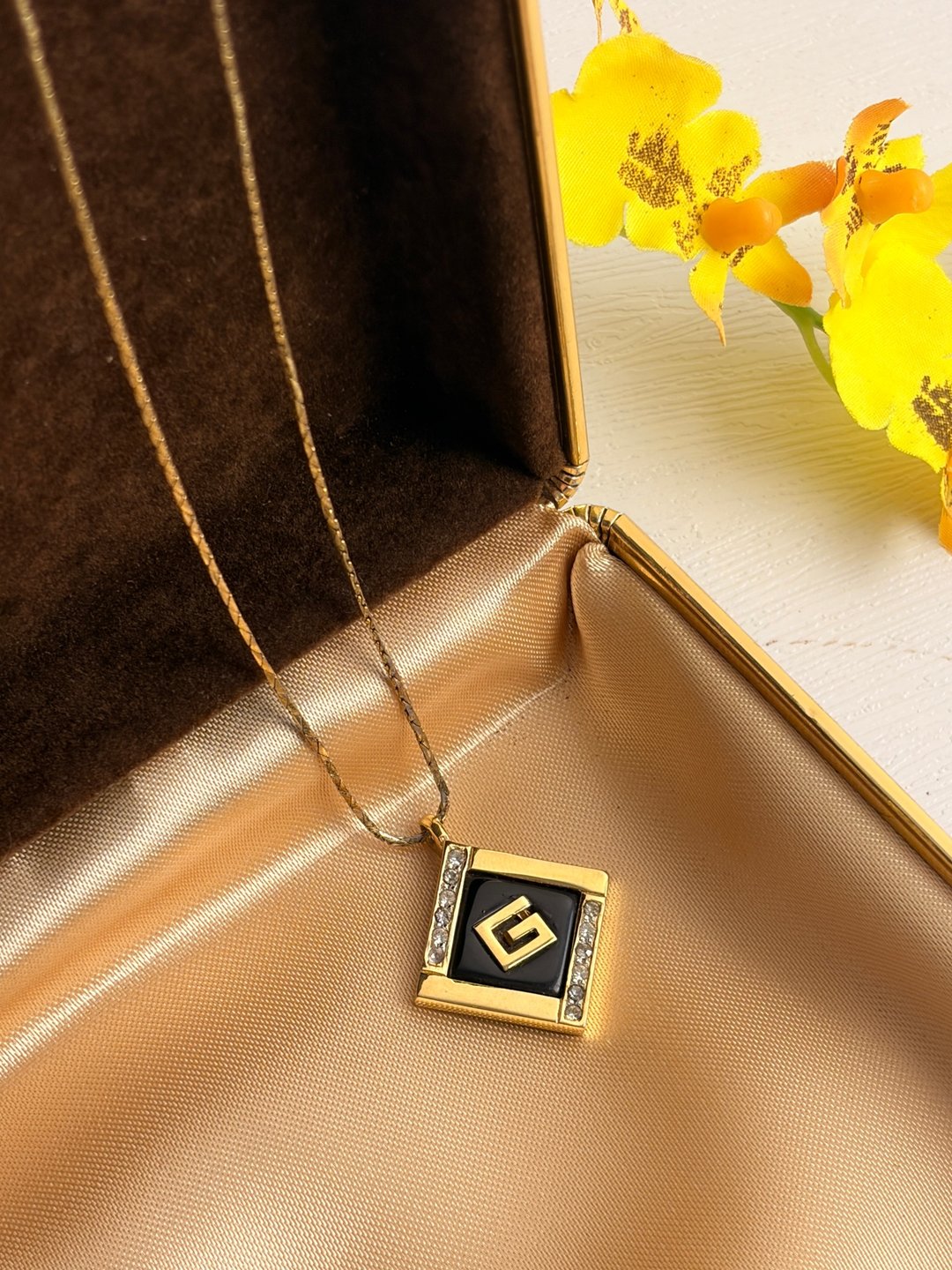 中古正品Givenchy G logo 镀金皓石黑珐琅项链 颈链 - 项链 - 其他金属 黑色