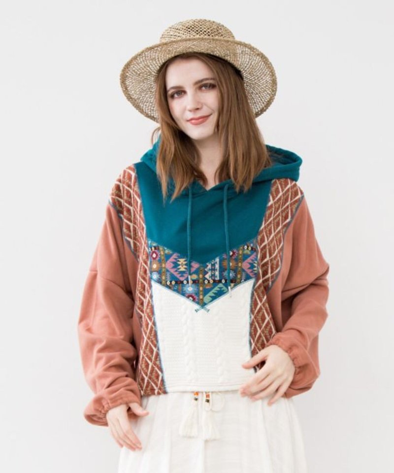 【热门预购】民俗风拼接短版连帽衫 (3色) CTK-6105 - 女装背心 - 棉．麻 