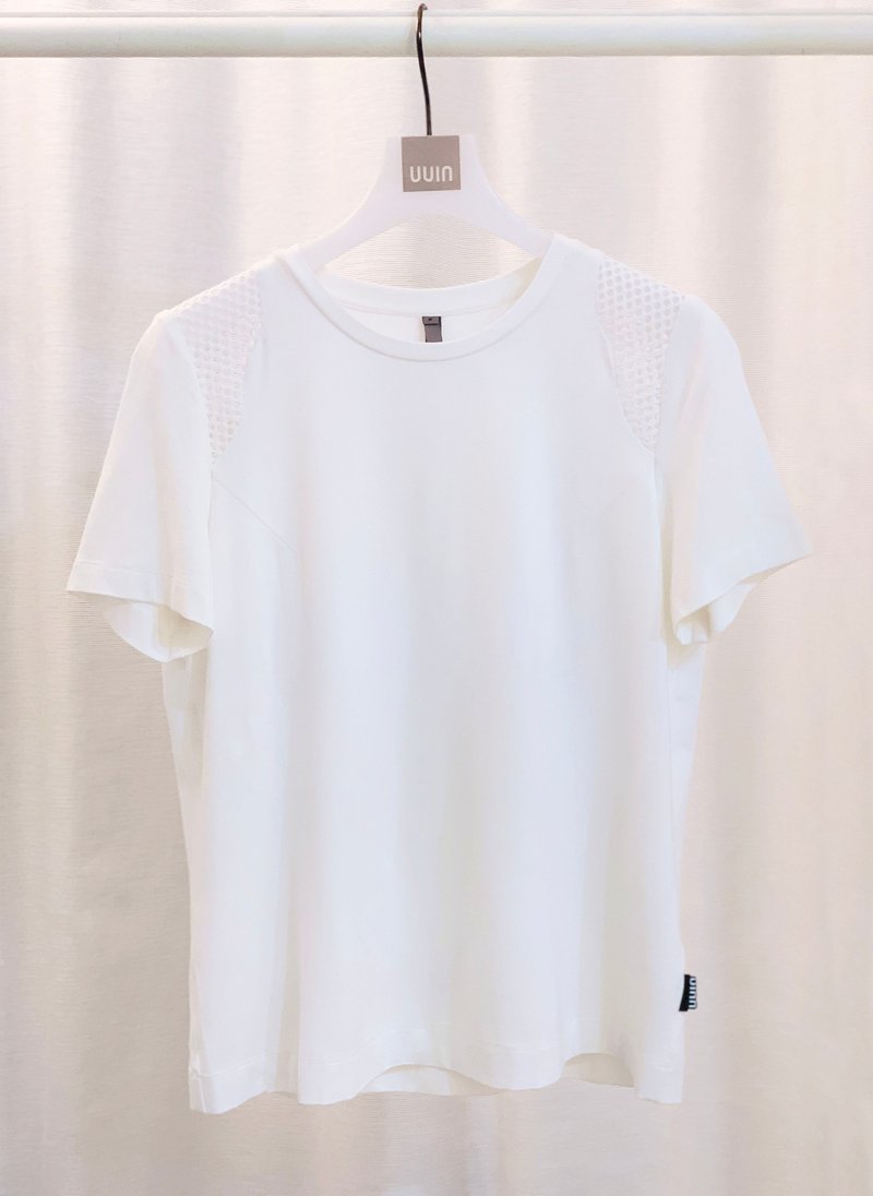 UUIN   _ 冰淇淋白短袖上衣 - 女装 T 恤 - 其他材质 白色