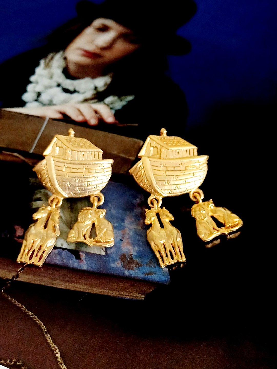 vintage jewelry  JJ  古董 金色诺亚方舟 针式耳环 - 耳环/耳夹 - 其他金属 
