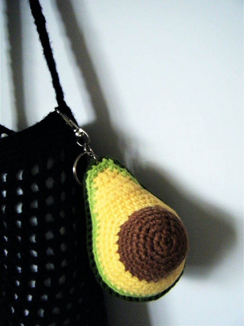 酪梨钥匙圈 吊饰 包包挂饰(大) - 钥匙链/钥匙包 - 其他材质 绿色