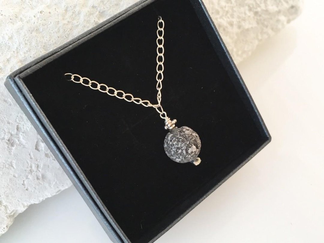 ☆ Lava ☆ SV Pendant with Chain - 项链 - 宝石 