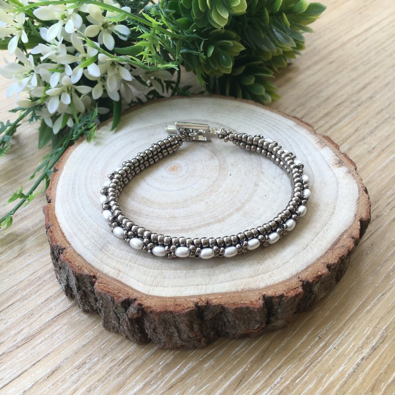 经典水晶珍珠手环 - 手链/手环 - 玻璃 