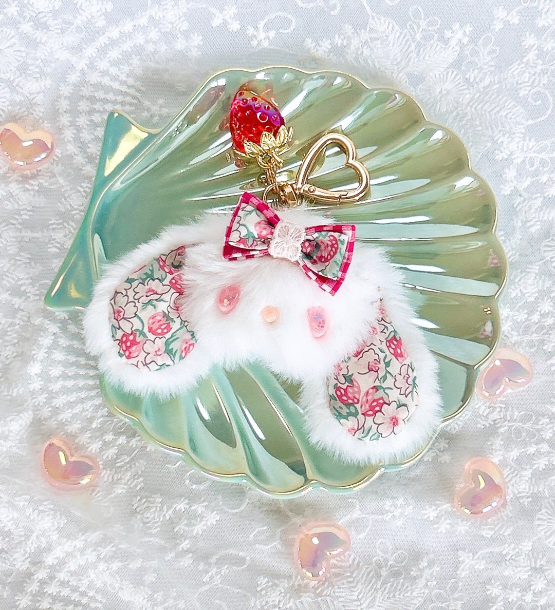 钥匙扣 玩偶 布偶 兔子 丝带 Liberty面料 plumeおかおちゃんmini - 钥匙链/钥匙包 - 聚酯纤维 白色