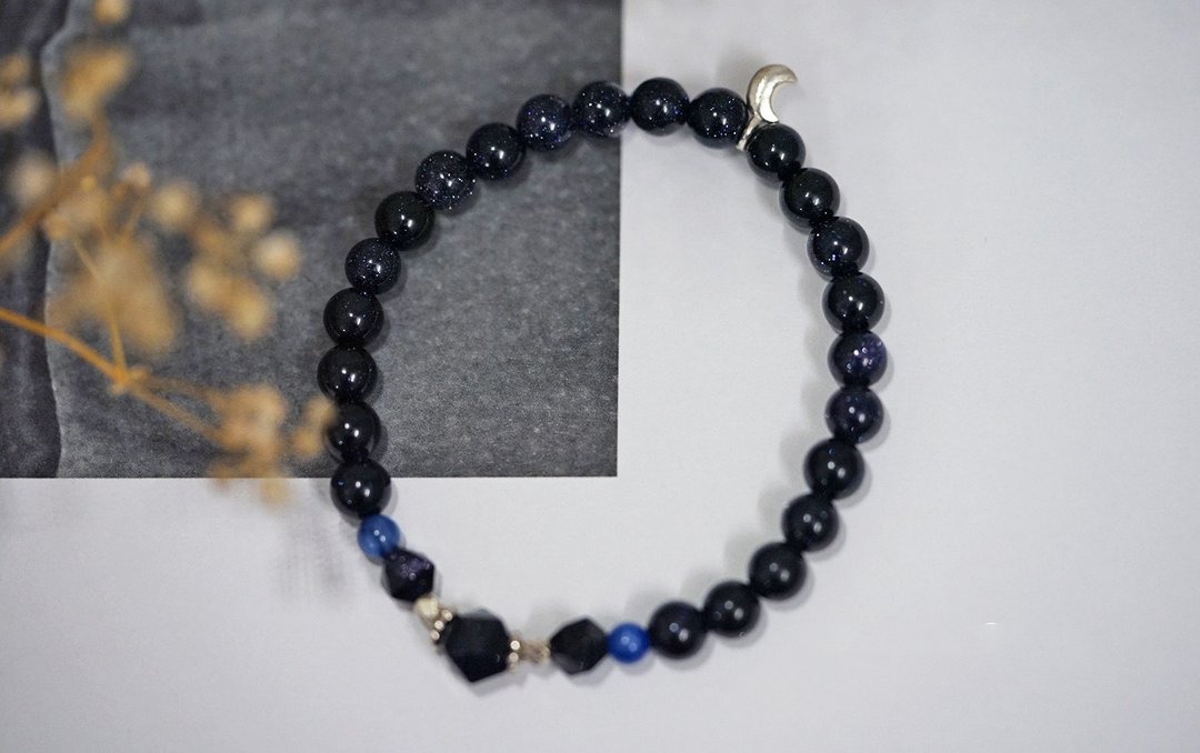纯手工绕制蓝水晶、蓝砂石手链  星星款 - 手链/手环 - 宝石 多色