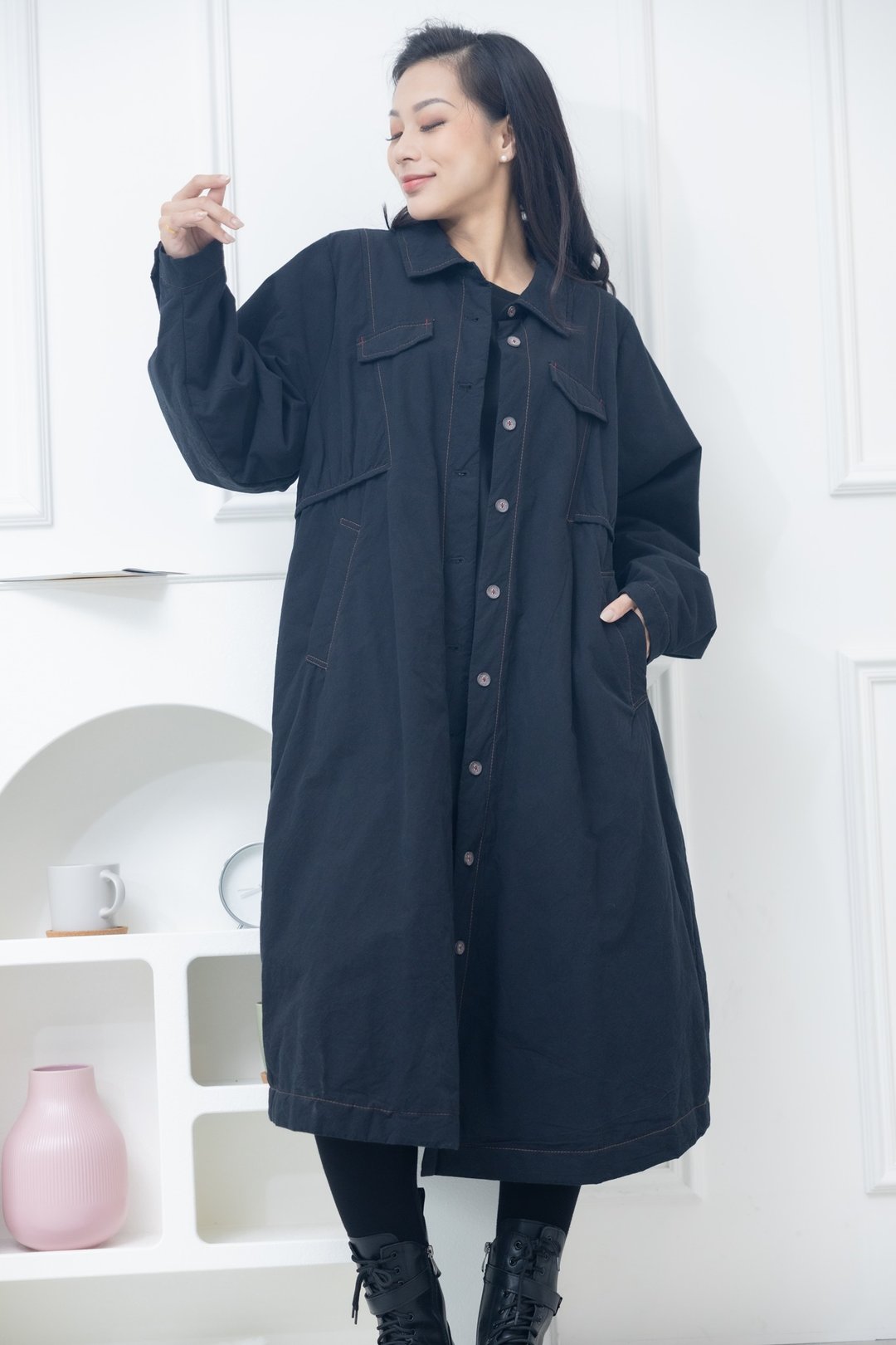 立领假口袋长版外套 黑色 - 女装休闲/机能外套 - 其他材质 黑色
