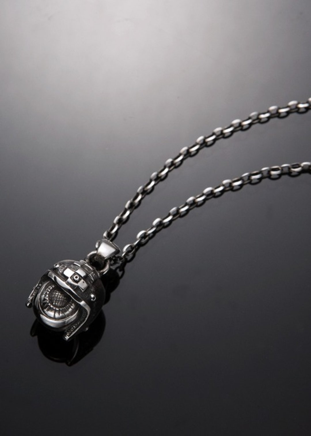 Eyeball Helmet Pendant | 安全帽大眼老爹项链坠 - 项链 - 纯银 银色